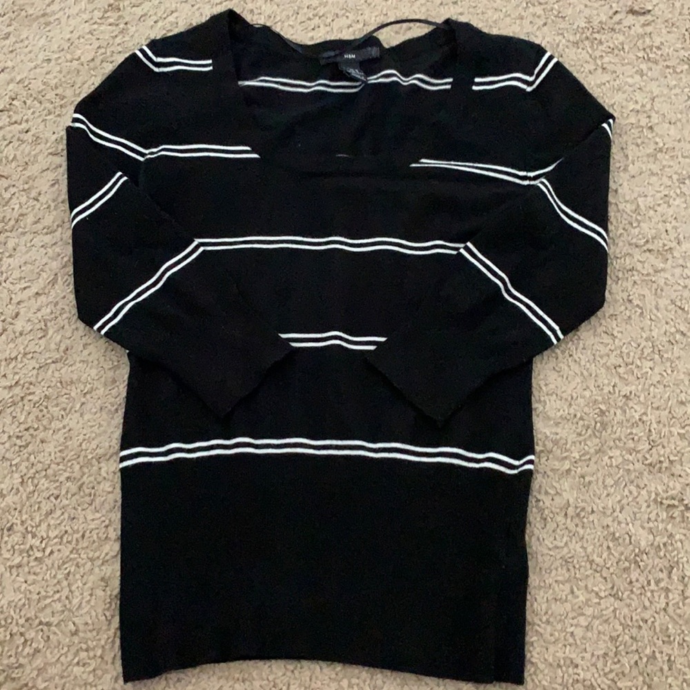 EUC H&M sweater